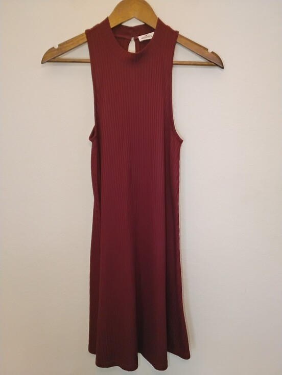 Hollister Dresses & Skirts - Hollister Rib Knit Dress Womens Medium Burgundy Flare Sleeveless Mock Neck Y2K